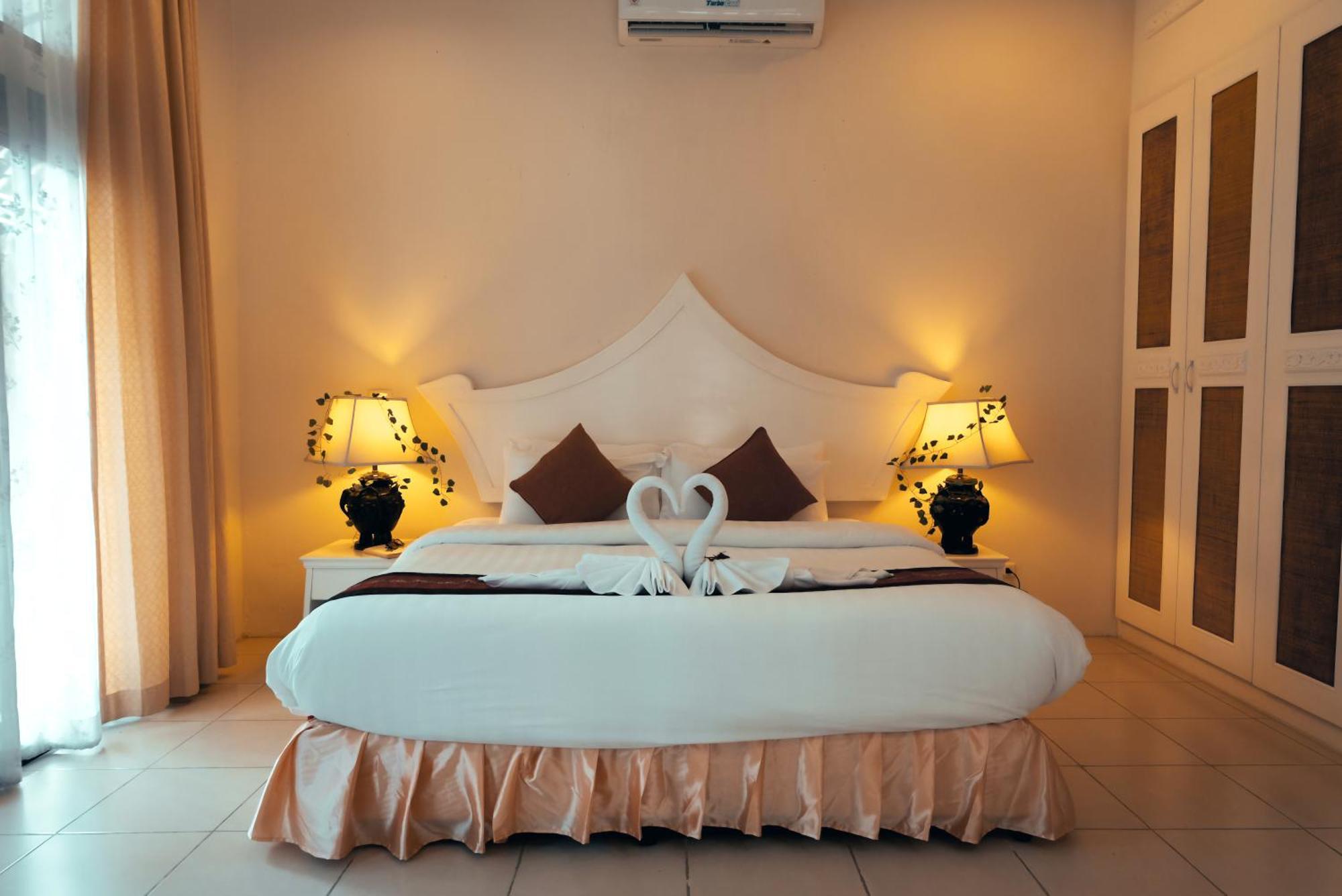 Villa Raya Resort Private Pool Villas Паттая Екстер'єр фото